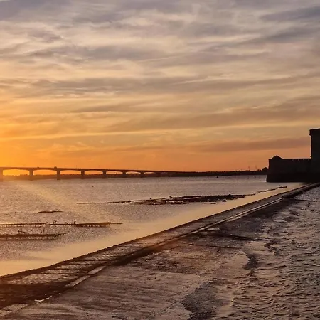 Сasa de vacaciones Lovely In Meschers-sur-Gironde