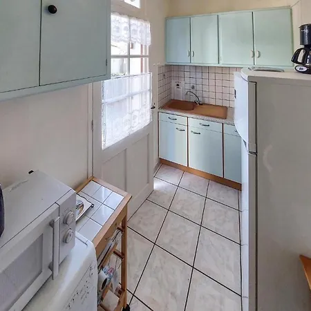 2 Bedroom Lovely In Сasa de vacaciones